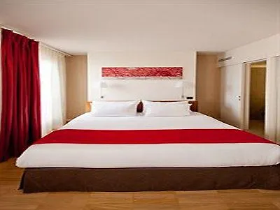 Le Monna Lisa By Inwood Paris