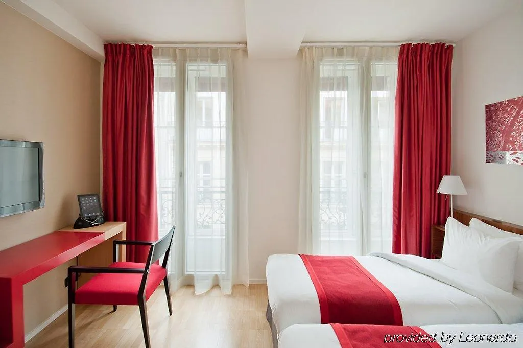 Hotel Monna Lisa Champs Elysées Parigi
